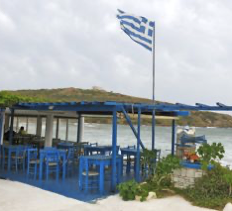 Maggio ad Atene con bambina